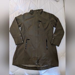 L Eddie Bauer WeatherEdge Rain Coat